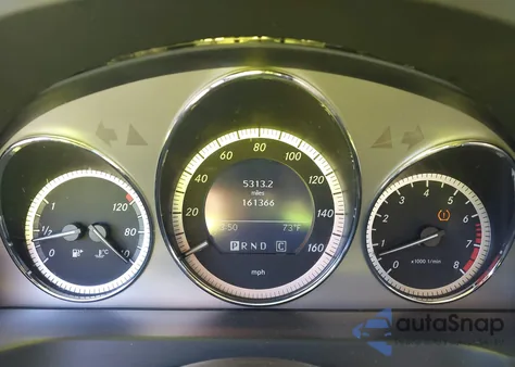 2009 Mercedes-Benz C 300 Sport z USA, uszkodzony, nr VIN WDDGF54X39R063092